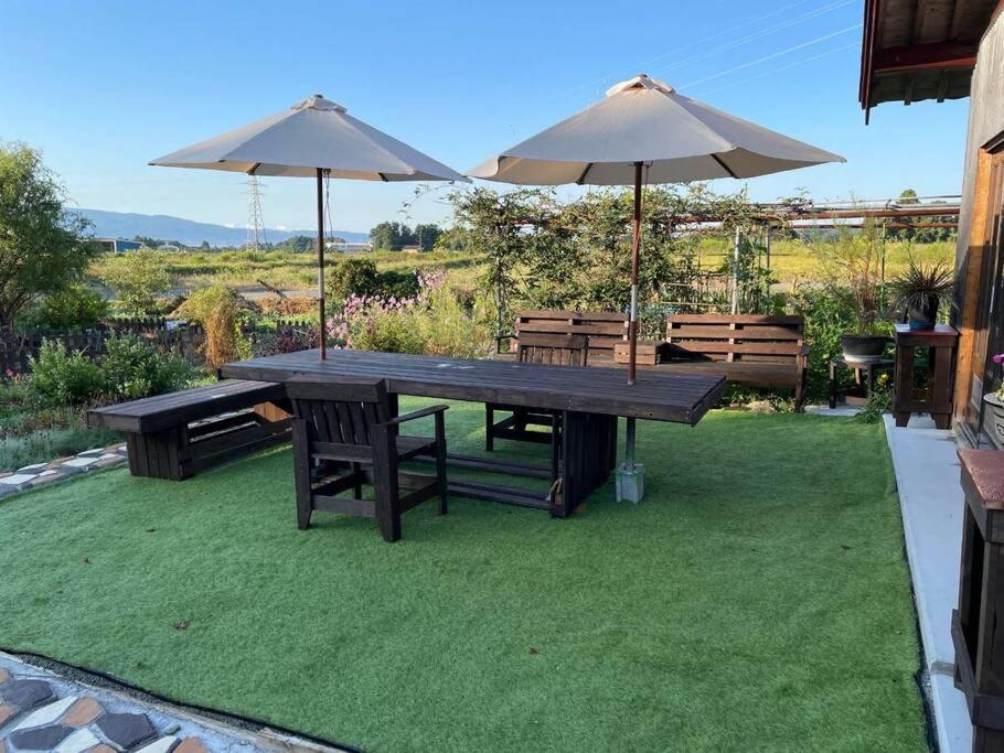 Villa ガーデンハウス道楽亭 Sado Esterno foto