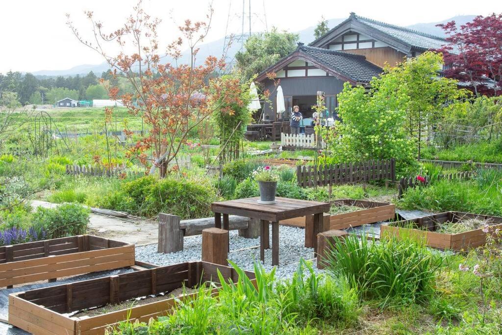 Villa ガーデンハウス道楽亭 Sado Esterno foto
